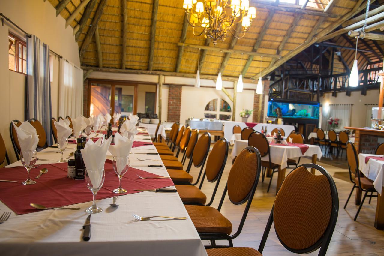 Cest Si Bon Hotel Otjiwarongo Exteriér fotografie
