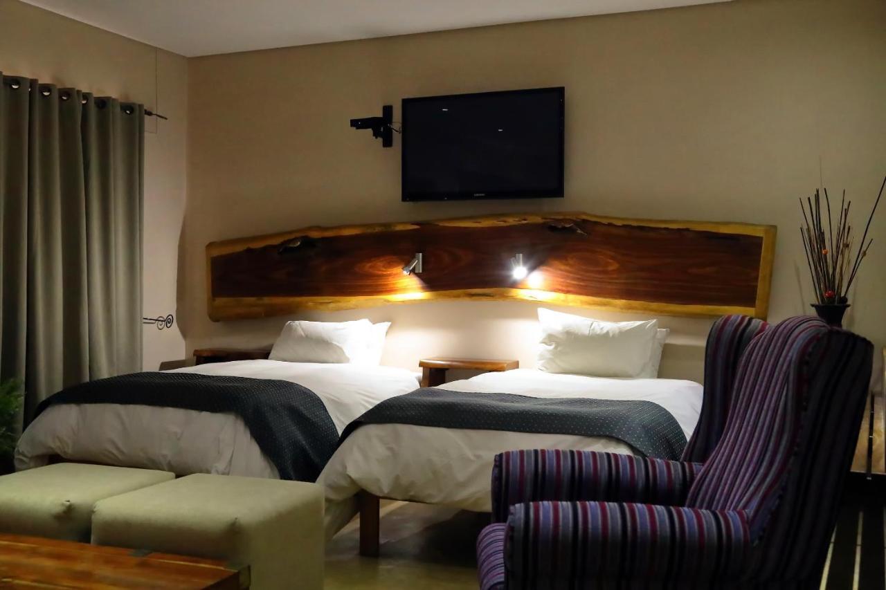 Cest Si Bon Hotel Otjiwarongo Exteriér fotografie