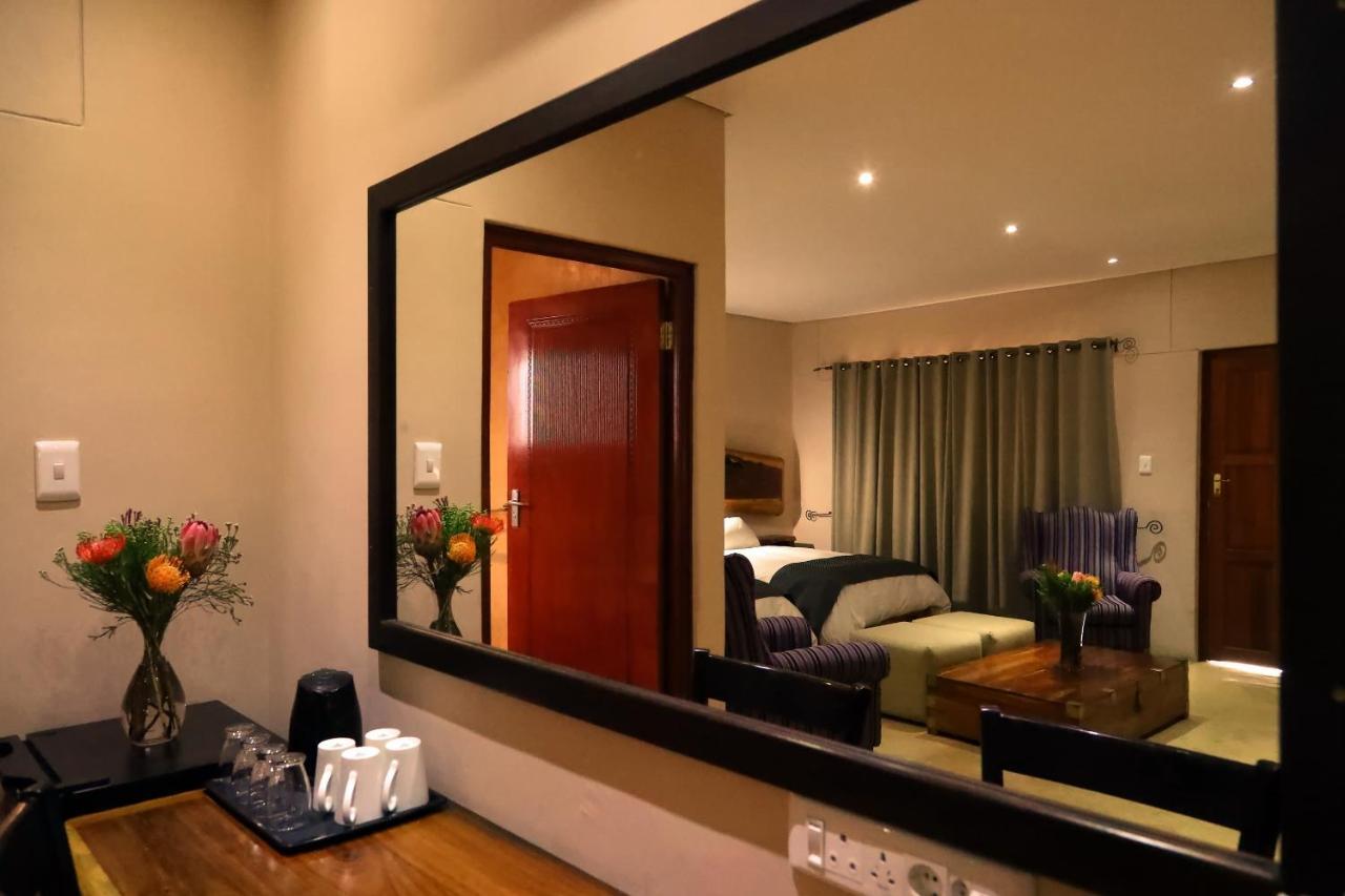 Cest Si Bon Hotel Otjiwarongo Exteriér fotografie